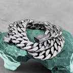 A shiny 316 stainless steel color-preserving hip-hop style necklace, trendy Nordic Viking Cuban chain for men