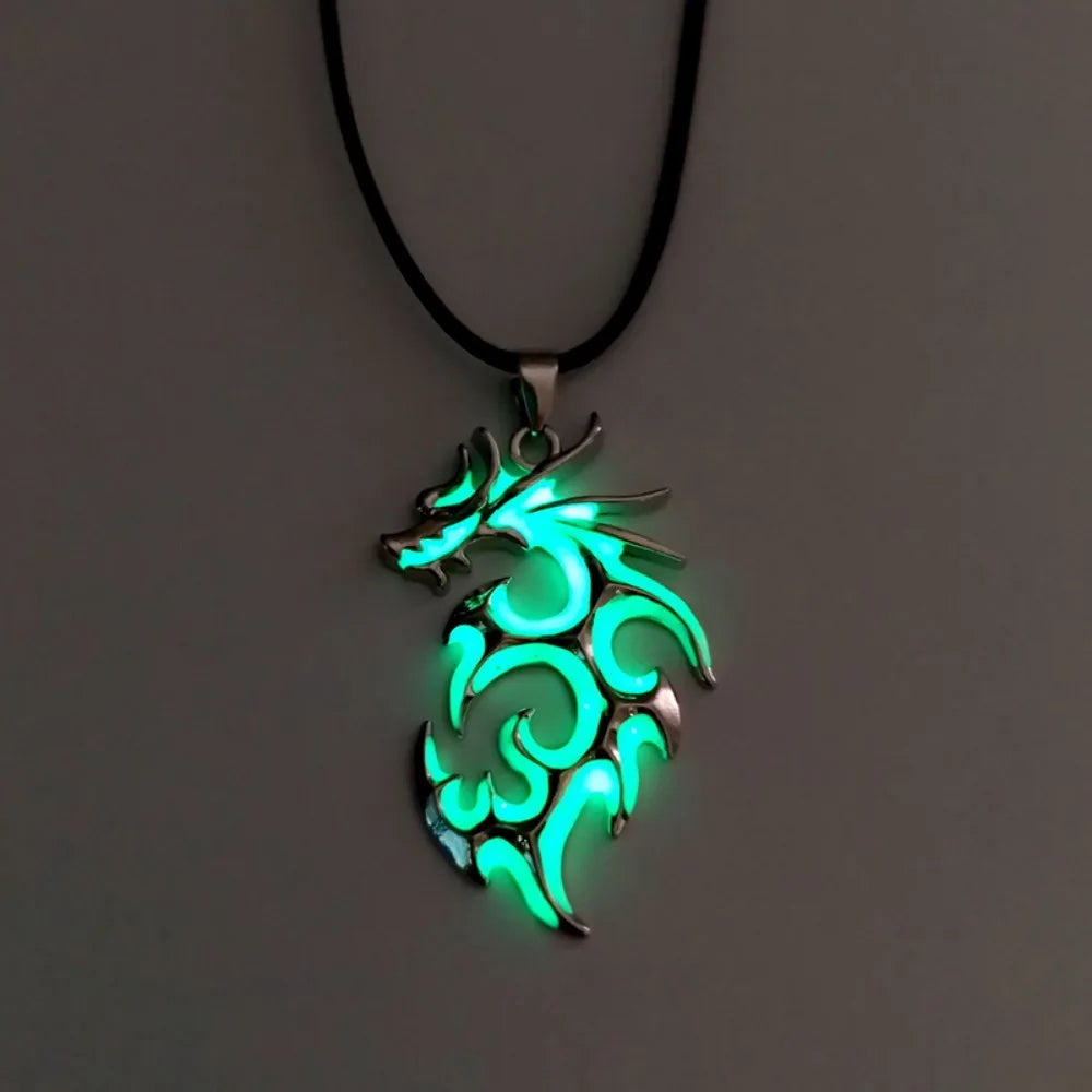 New Simple Retro Niche Punk Glow-in-the-dark Moonstone Dragon Pendant Necklace Charm for Men Boys Beach Party JewelryAccessories