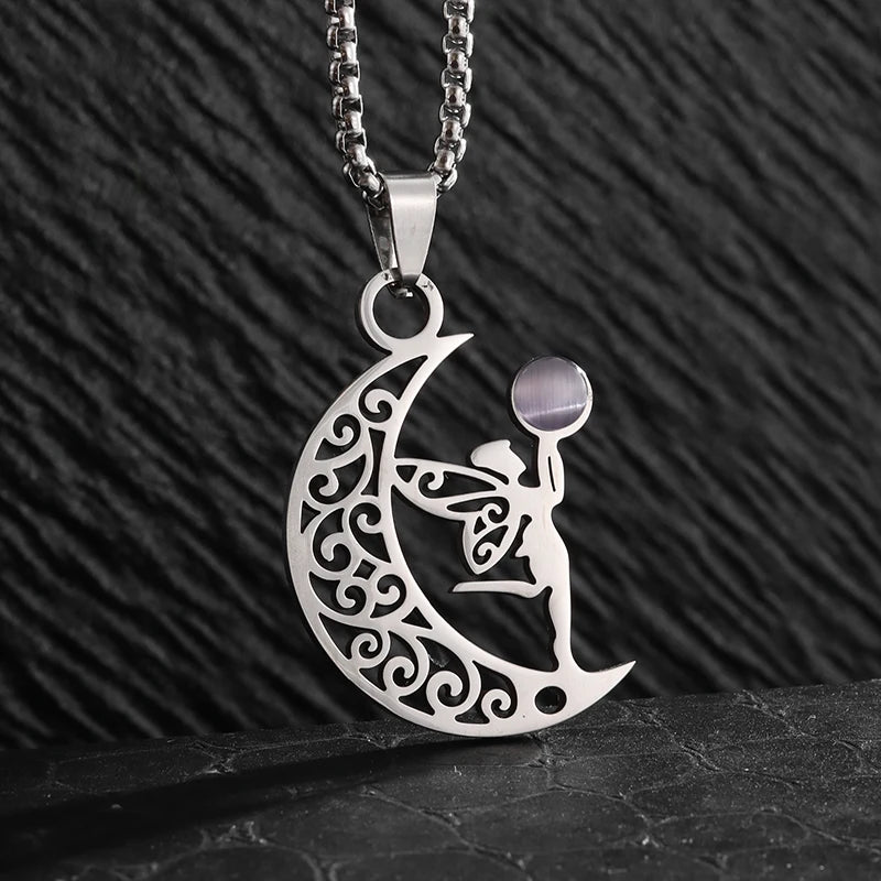 Jewelry Round Celtic Knot Necklace for Men Nordic Rune Amulet Fashion Sweater Necklace Gift