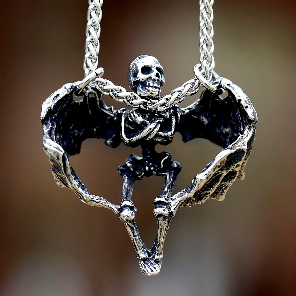 New Special Design Stainless Steel Skull Wing Pendant Exquisite Punk Hip Hop Retro Jewelry For Men Gift free shipping