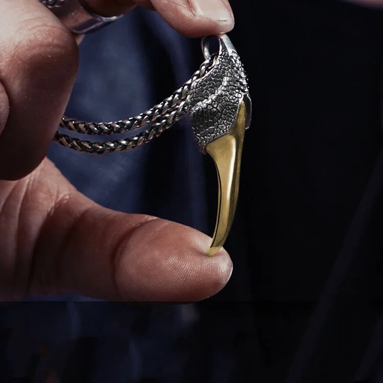 Domineering retro dragon claw punk animal claw necklace men's fashion bicycle riding lucky jewelry gift