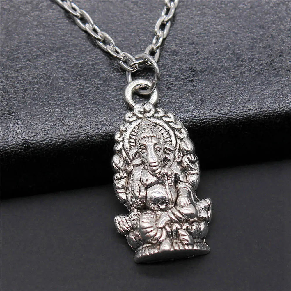 Vintage Chief Pharaoh Necklace On The Neck 43Cm Chain Girl Jewellery Beach Art Supplies