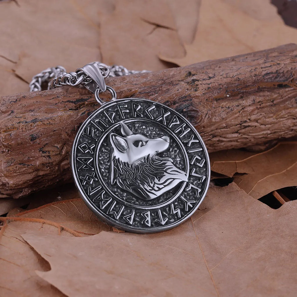 Fenrir Wolf Pendant Necklace — Gold