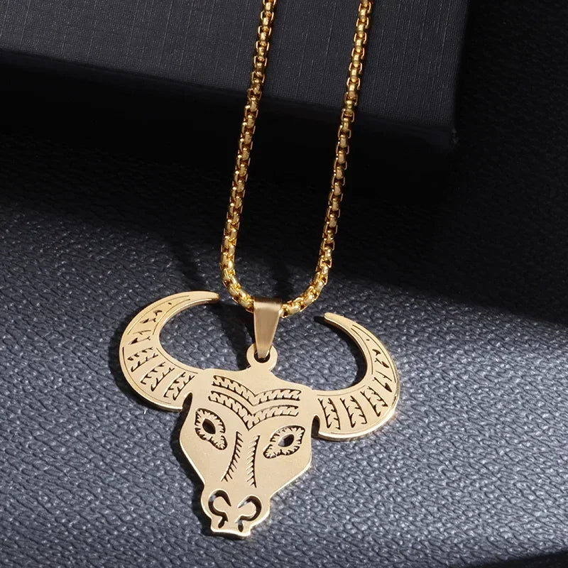Gothic Green Stone Bull Skull Necklace Pendant Punk Animal Necklace Mens Taurus Zodiac Amulet Jewelry Anniversary Gift