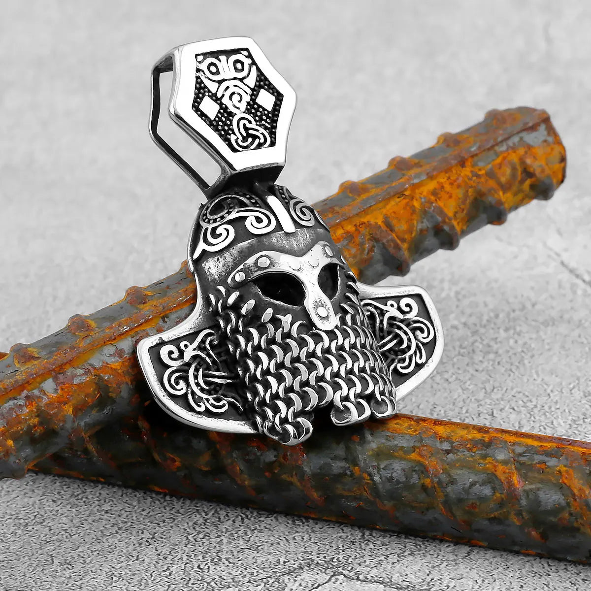 Nordic Odin Crow Skull Pendant Necklace Gothic Stainless Steel Raven Skull Compass Rune Necklace for Men Punk Jewelry