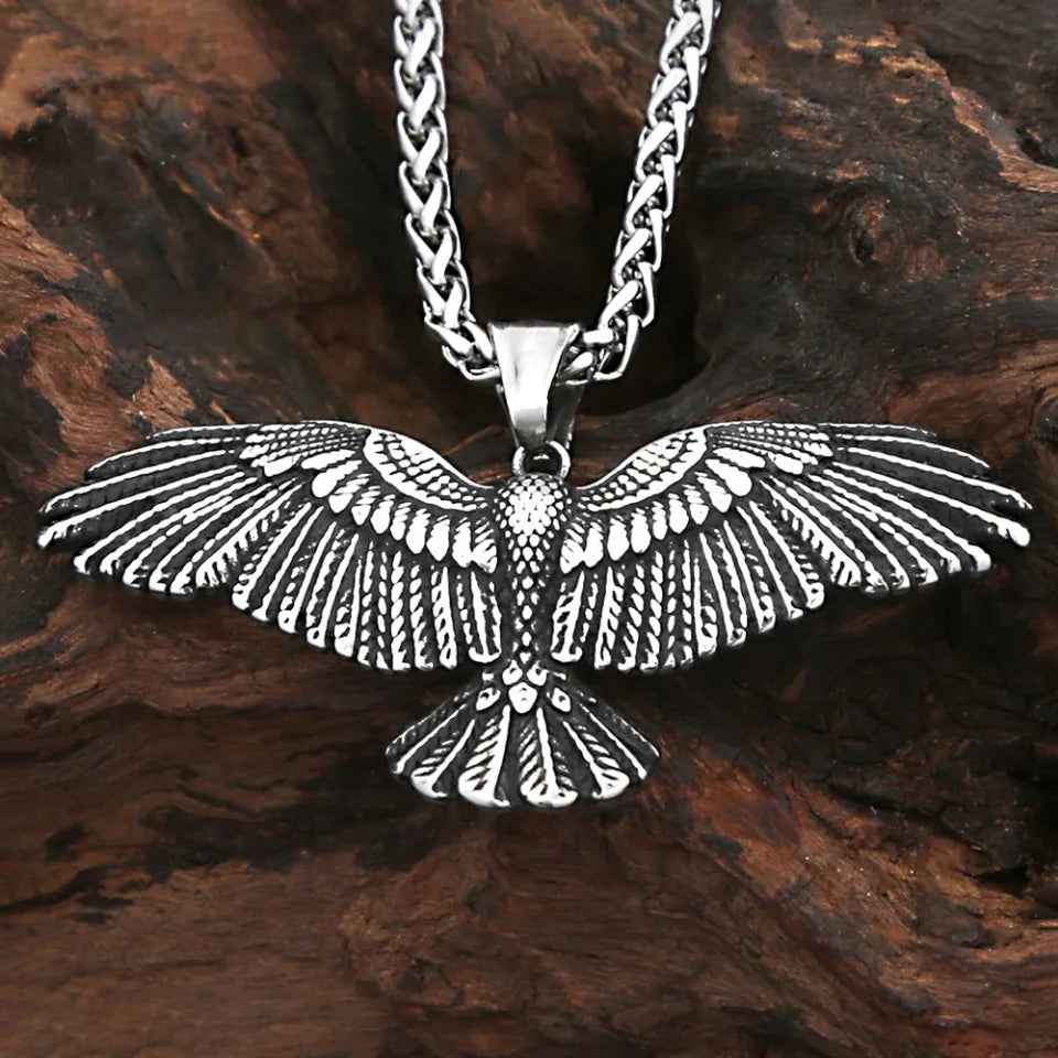 New Fashion 316L Stainless Steel Eagle Pendant Necklaces For Men Women Hip Hop Biker Vikings Animal Necklace Party Jewelry Gifts