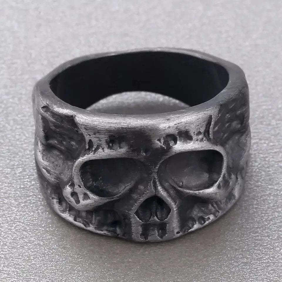 Half Face Skull Ring — Punk Gothic Vintage