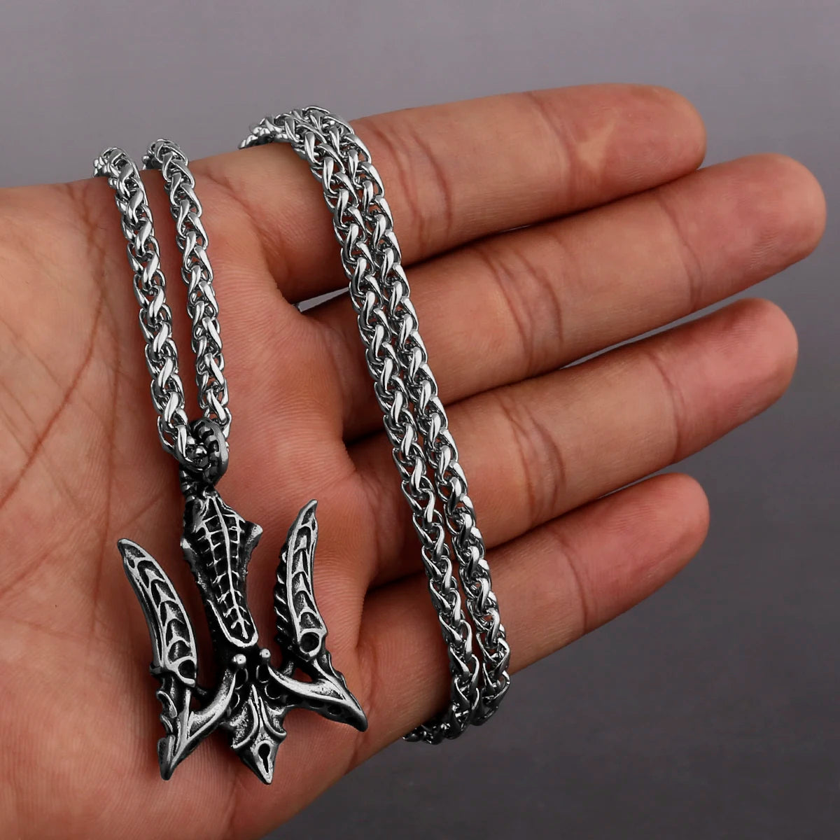 Retro High Quality Alien Poseidon Trident Pendant Men's Fashion 316L Stainless Steel Pendant Necklace Gift Jewelry
