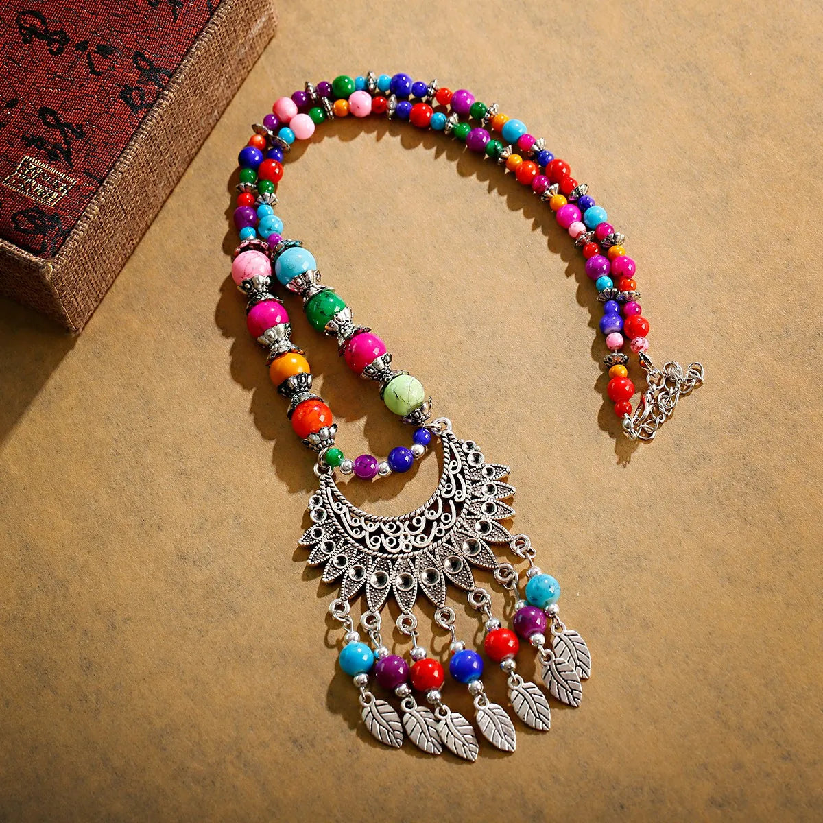 Womens Gypsy Jewelry Bohemian Ethnic Red Natural Stone Pendants Necklaces Metal Tibetan Sliver Color Chain Necklace For