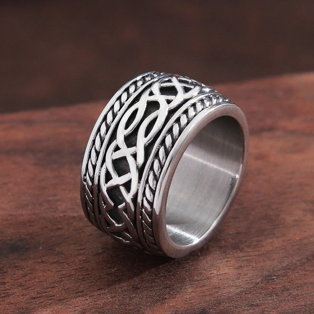 Celtic Spiral Knot Ring — Stainless Steel