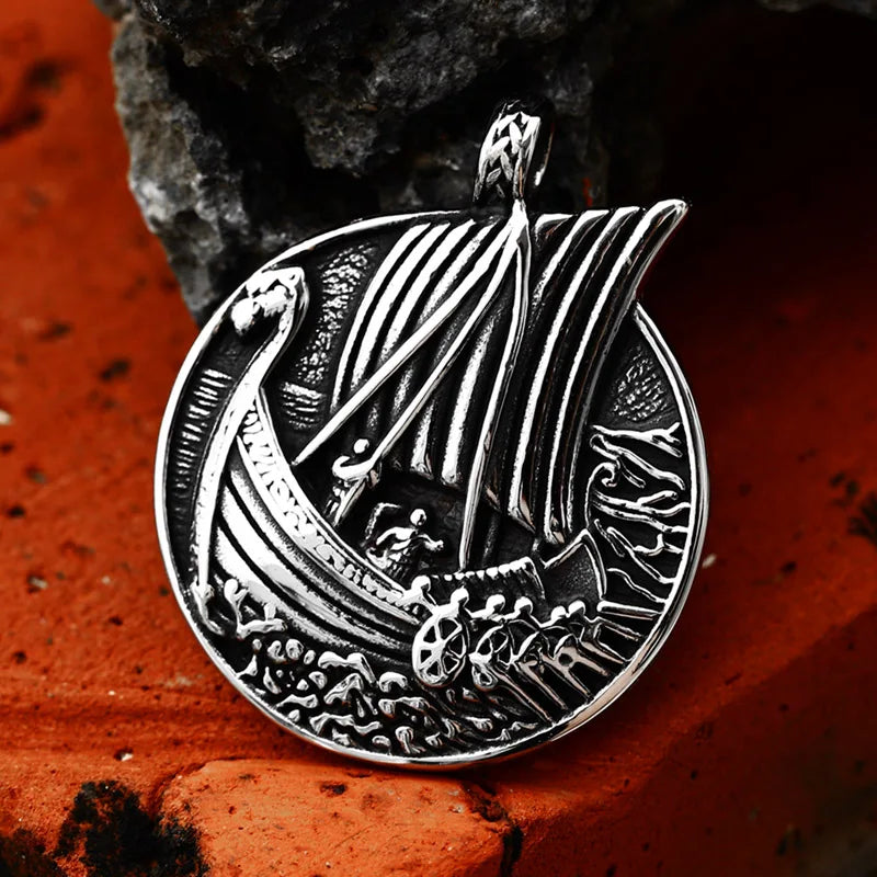 Viking Navigation Skull Pendant — Stainless Steel