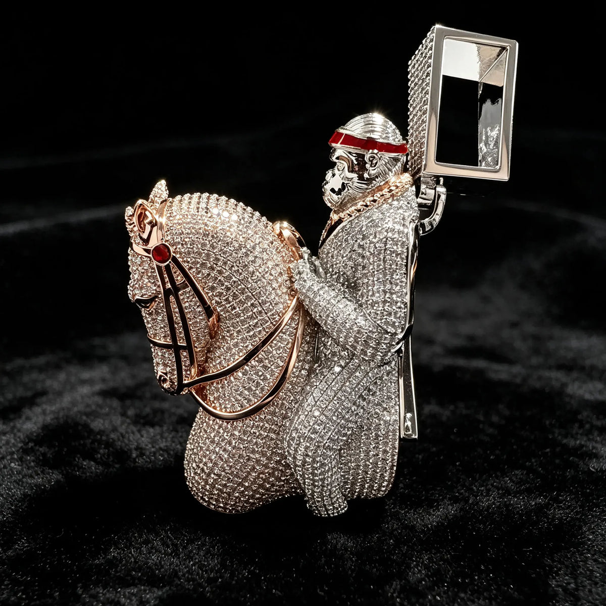 LYEE CYEE Luxury Hip Hop Style Yuan Ma Combination Gorilla Animal Pendant Can Be Paired with Cuban Chain Rap Singer