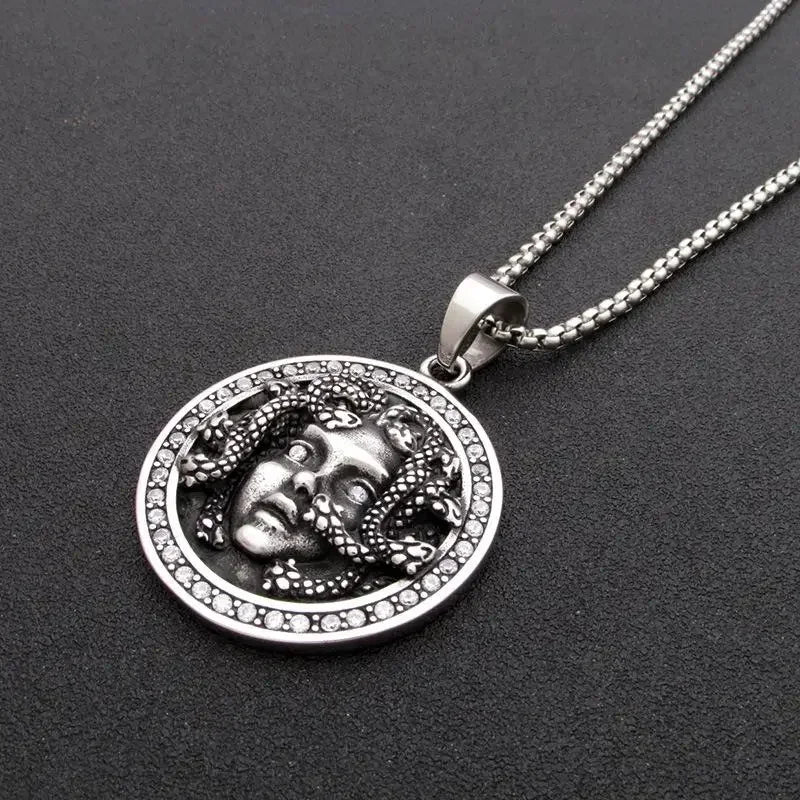 Snake Demon Skull Pendant Necklace — Gothic Vintage