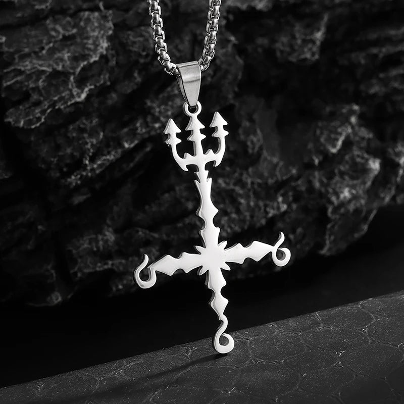 Templar Cross Round Medal Pendant Necklace — Stainless Steel