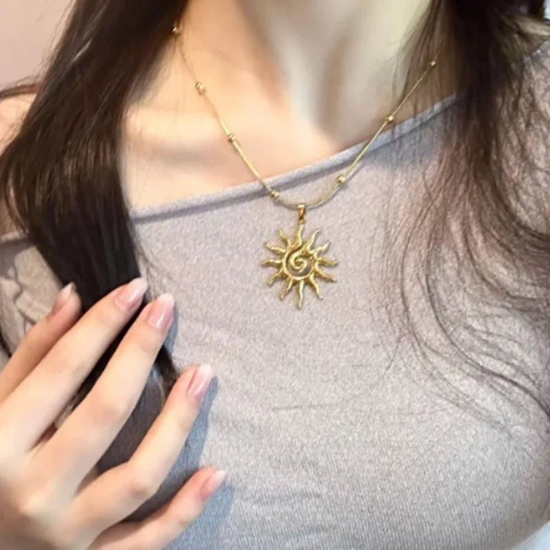 Fashion Vintage Chic Sun Shaped Pendant Necklace Stainless Steel Earrings Statement Golden Fashion Jewlery Accessories