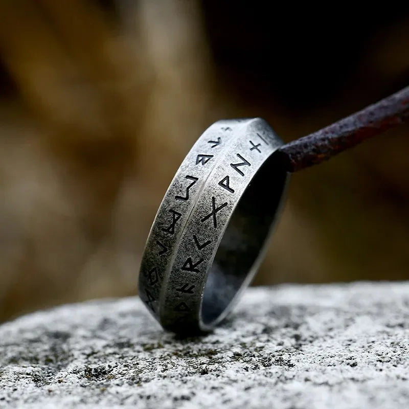 Vintage Odin Norse Viking Amulet Rune Rings For Men Cool Stainless Steel Celtic Knot Ring Wedding Jewelry Valentine's