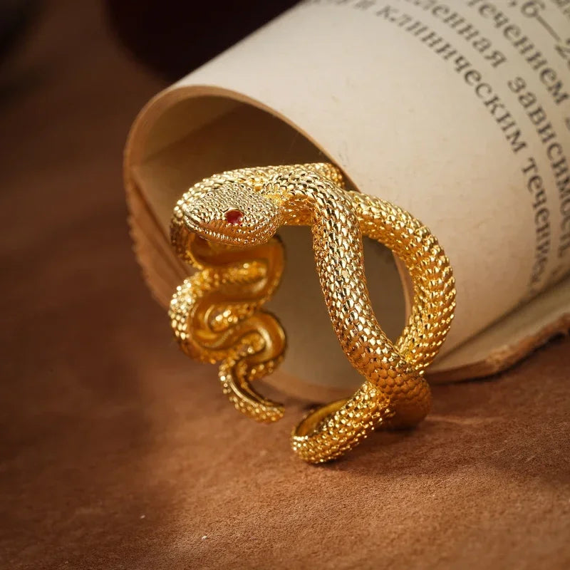 Vintage Personalized Twisted Python Adjustable Ring Men and Women Punk Gold Color Three-dimensional Snake Ring Creative