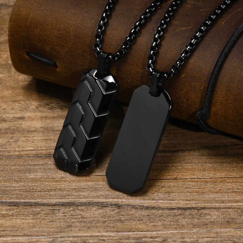 Tire Shape Geometric Pendant Necklace — Stainless Steel