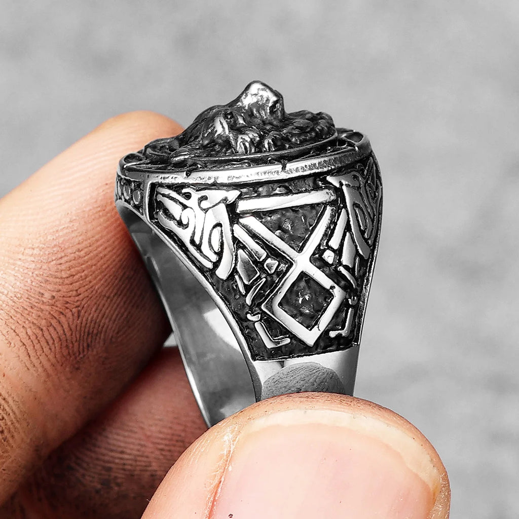 Wolf Ring — Stainless Steel