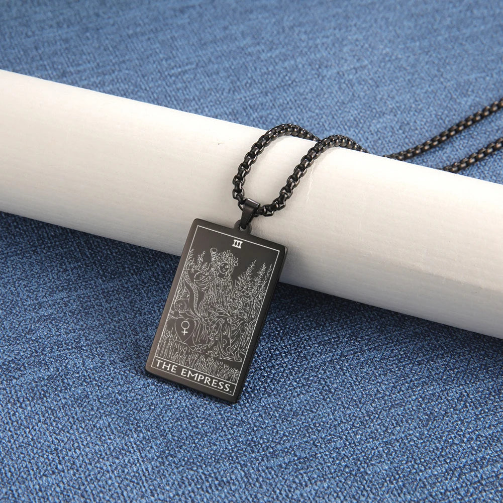 Dawapara The Major Arcana Tarot Cards Vintage Amulet Pendant Necklaces Box Chain Men Jewelry Stainless Steel Golden
