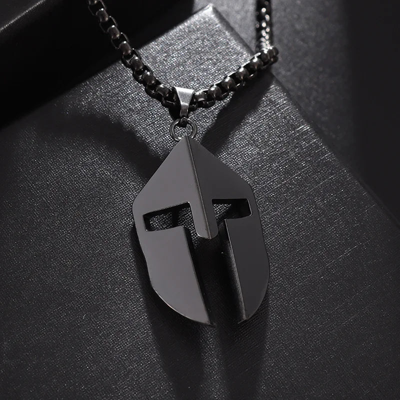 Classic Retro 3D Ancient Greek Warrior Helmet Necklace Men's Knight Necklace Hero Mask Rock Punk Pendant Bicycle Accessories