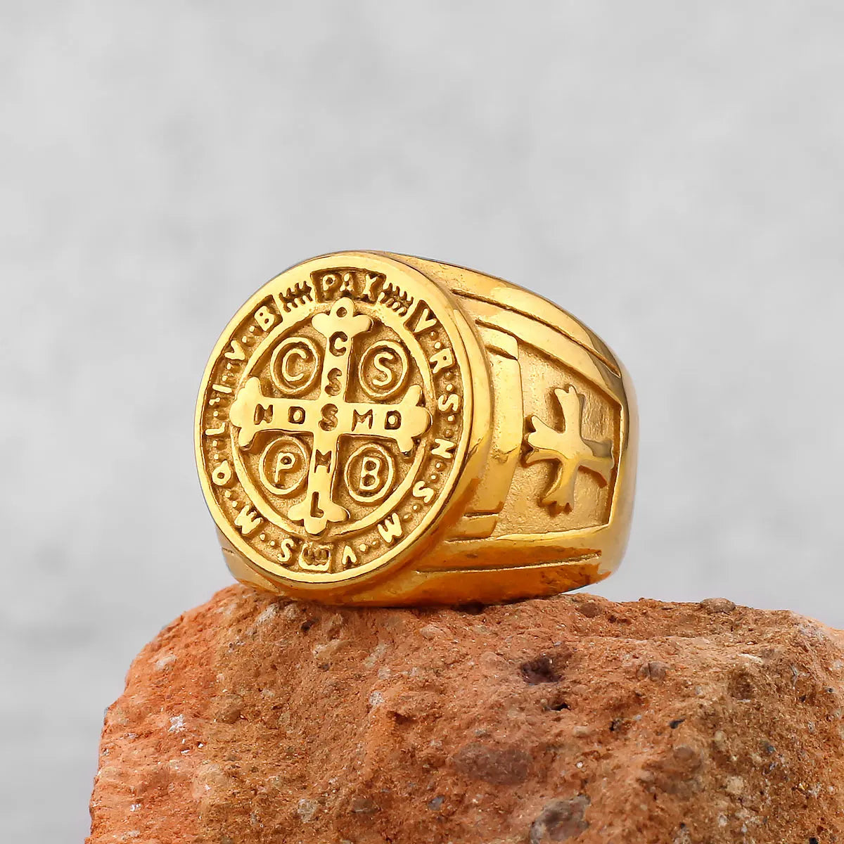 Never Fade Stainless Steel Personalized Cross Men's Faith Ring Hip Hop Punk Boyfriend Men's Jewelry Creative Gift