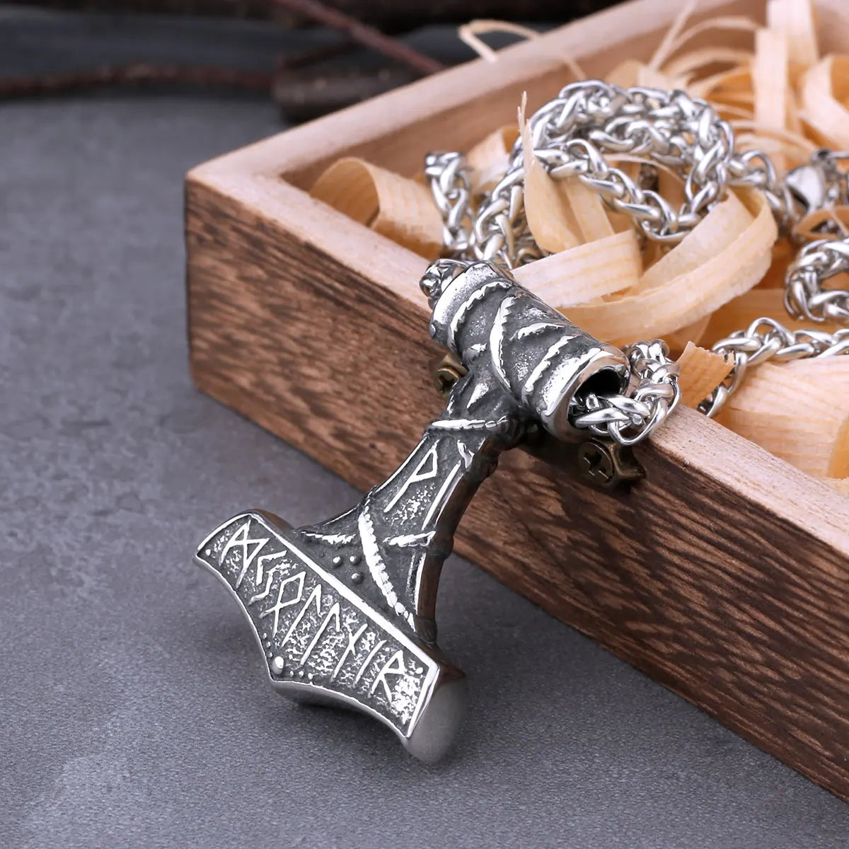 Vintage Nordic Vikings Anchor Odin Rune Necklace Men's Stainless Steel Fashion Mjolnir Hammer Pendant Necklace Punk