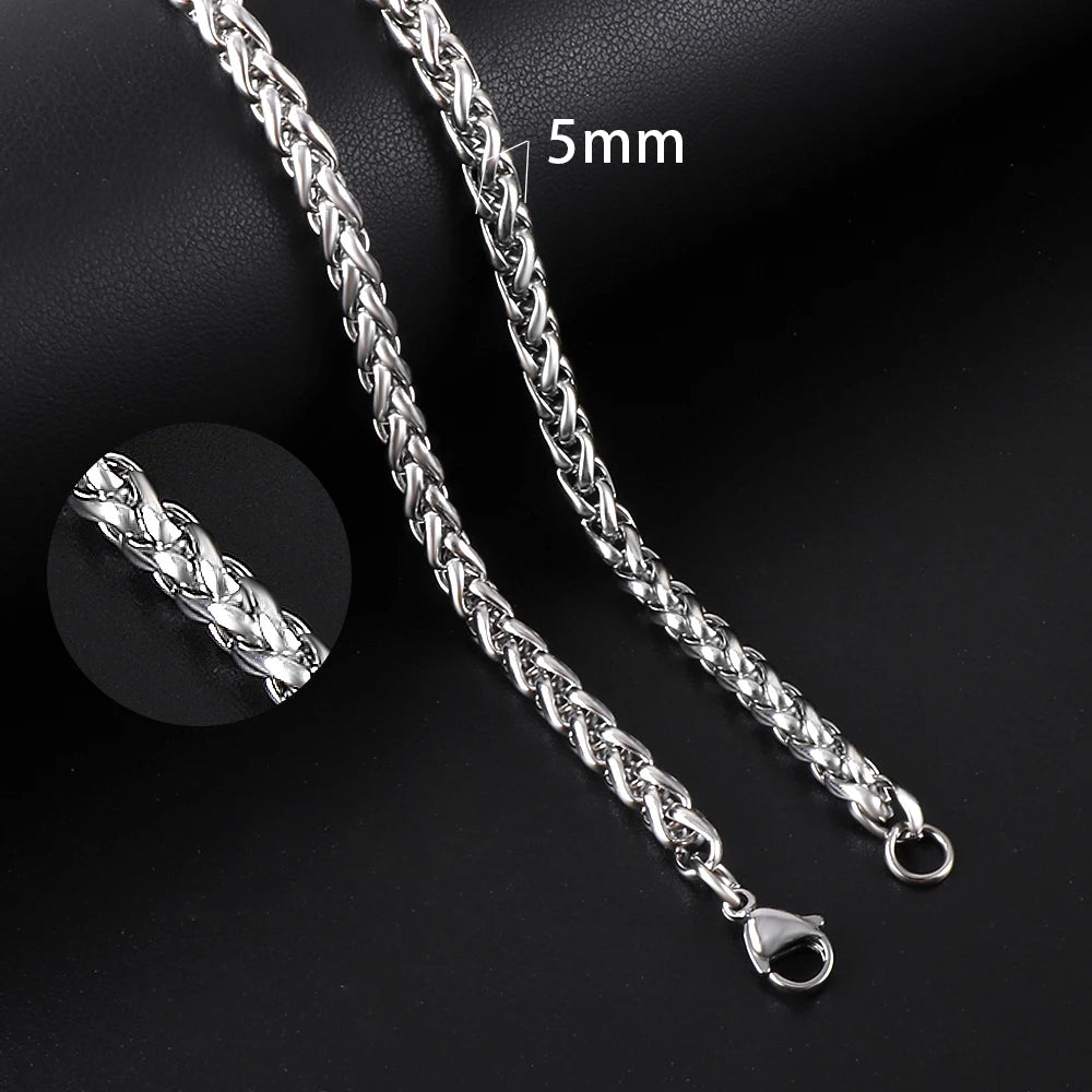 Vintage Cuban Chain Necklace — Gold