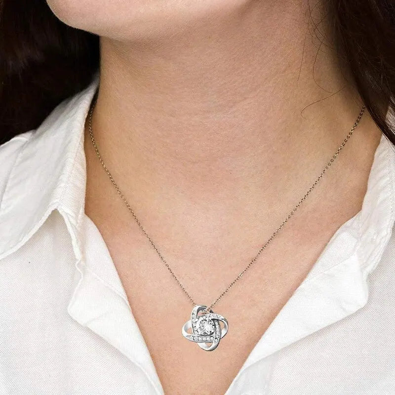 1pcs Steel Color-color Necklace Ladies Cold Wind Four Leaf Clover With Diamonds Brass Pendant Jewelry