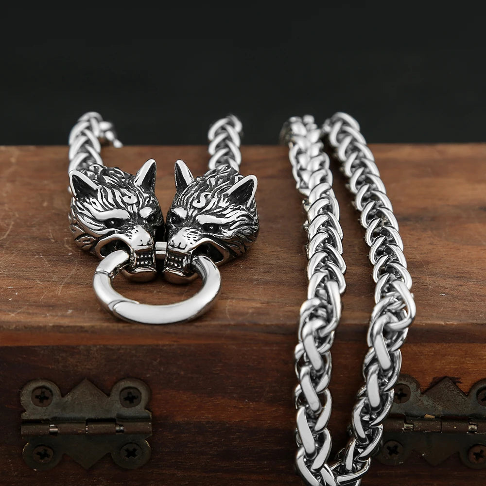 Wolf Head Chain Necklace — Silver