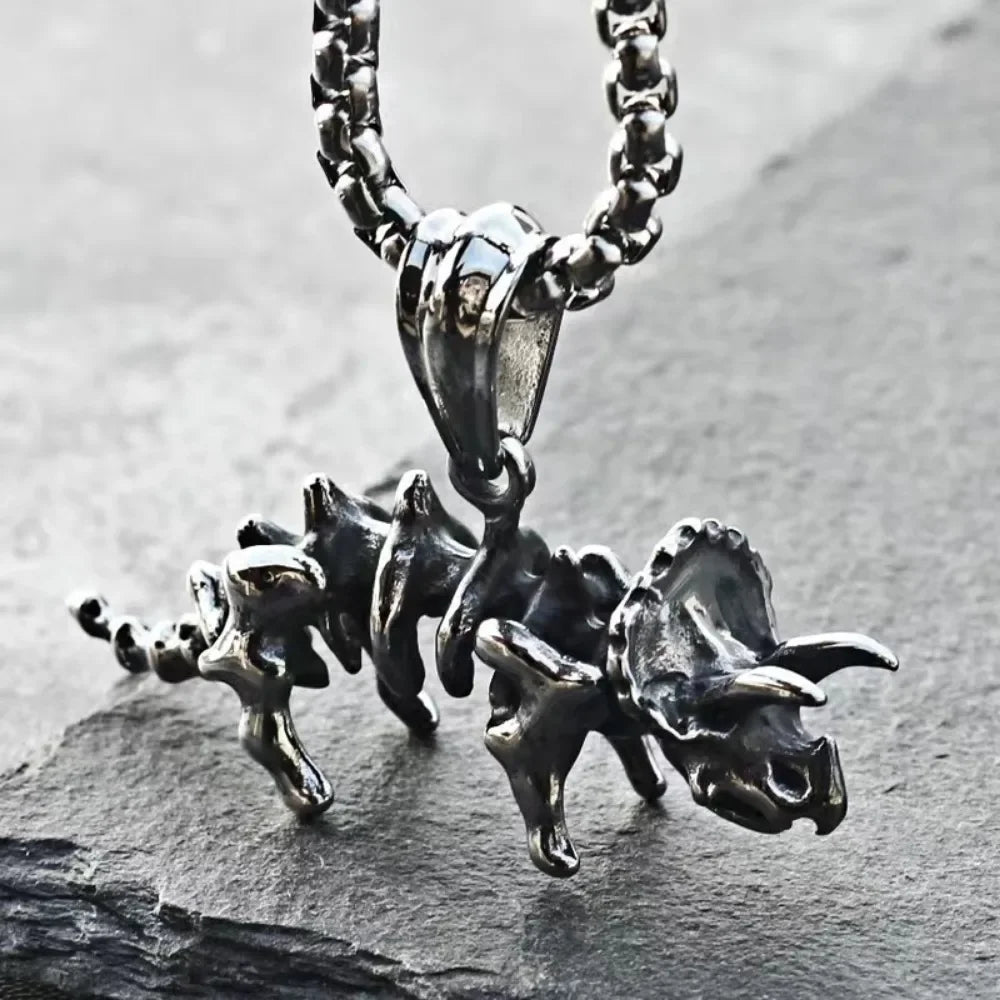 Retro Fashion Triceratops Skull Pendant Necklace Creative Personalized Trend Dinosaur Necklace Men Punk Hip Hop