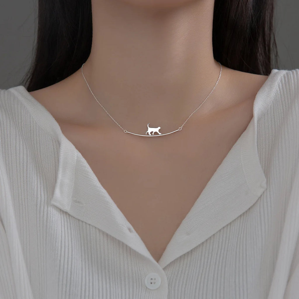 New Fashion Cat Curved Simple Personality 925 Sterling Silver Jewelry Cute Animal Walking Cat Clavicle Chain Necklaces  XL090