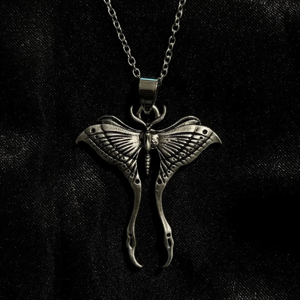 Gothic Punk Ancient Silver Moon Moth Pendant Necklace for Men Women Halloween Witch Daily Wear Alternative Jewelry Accessories