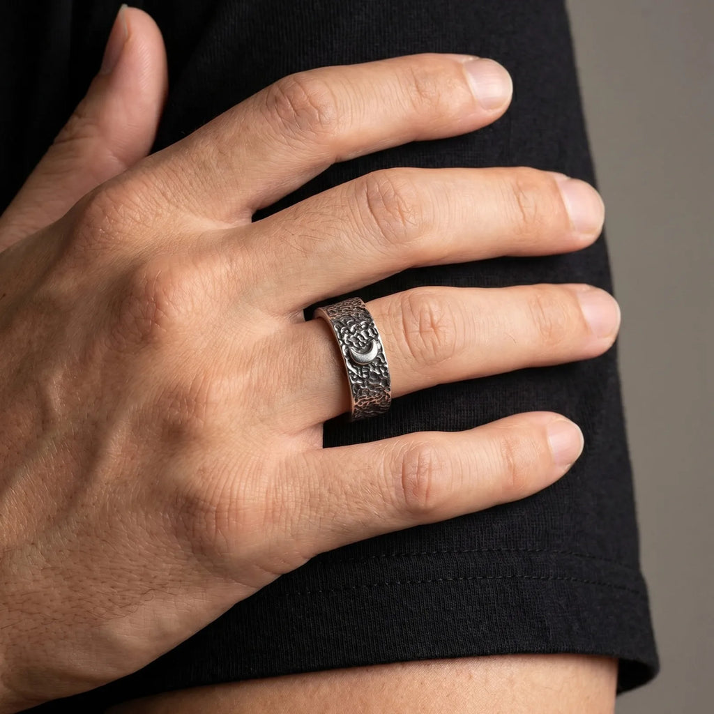 Fashion Retro Moon Sun Ring for Men, 8mm Chunky Stainless Steel Ring, Punk Personality Finger Jewelry Size 7 8 9 10 11