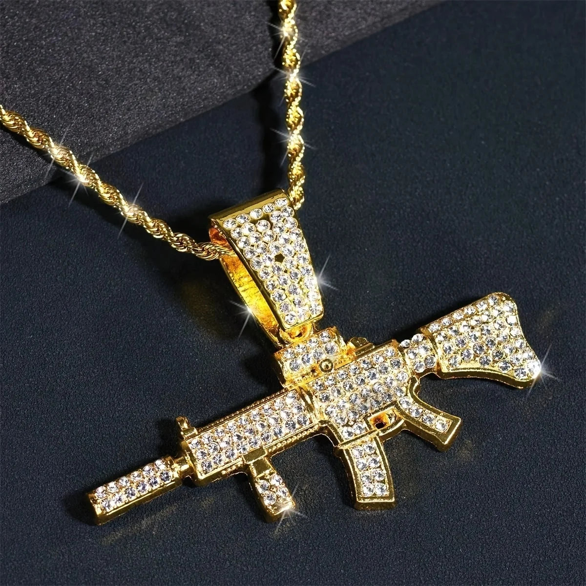 Fashion HipHop Ak47 Submachine Gun Pendant Necklace For Men Crystal Cuban Chain Iced Out Bling Necklace Punk Rock Biker