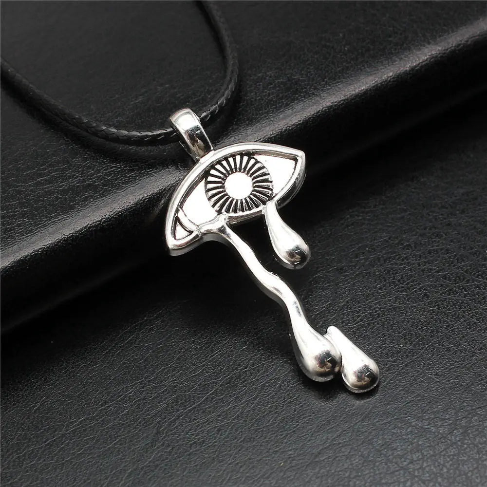 Eye of Horus Pendant Necklace — Egyptian Protection Amulet