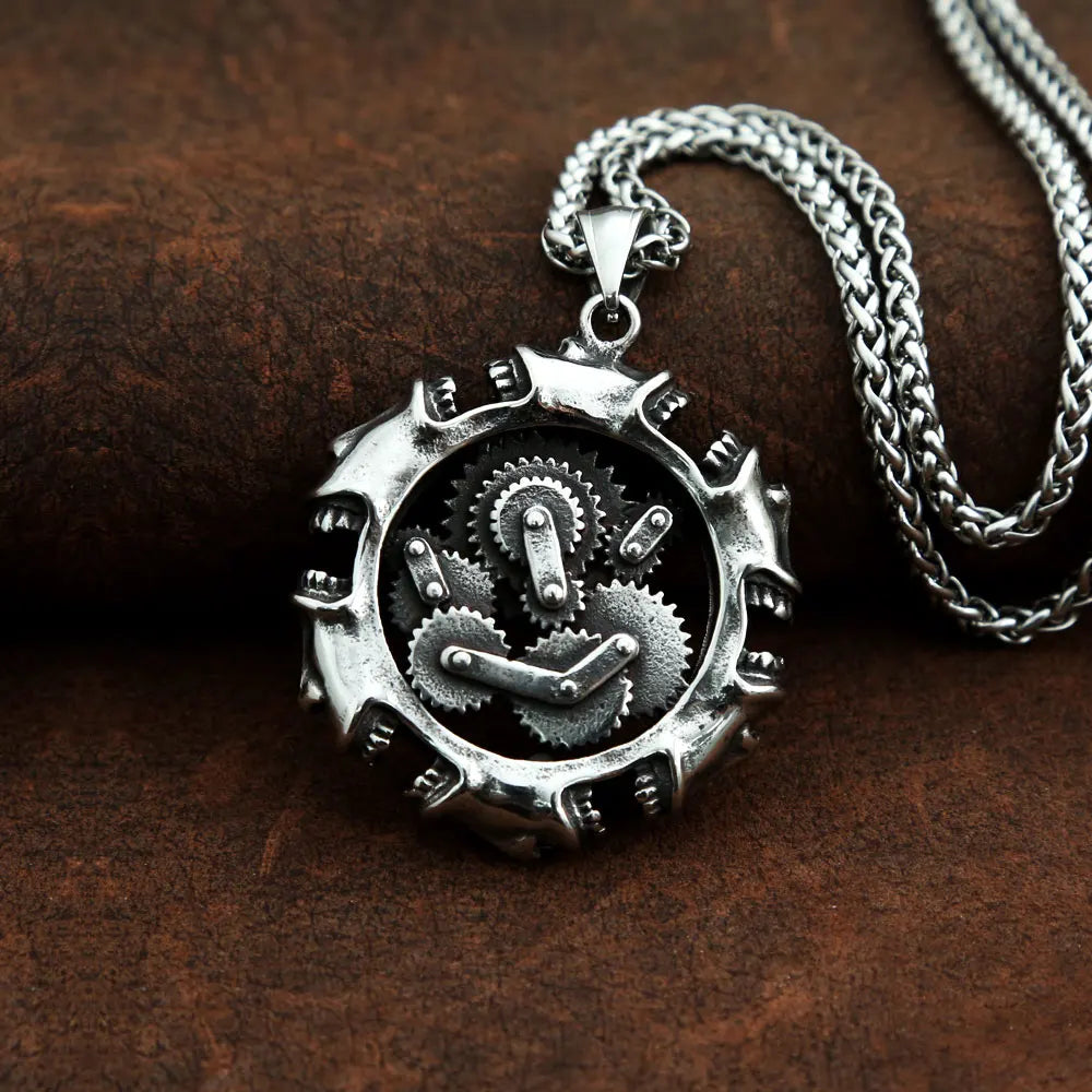 Steampunk Skull Gear Pendant — Stainless