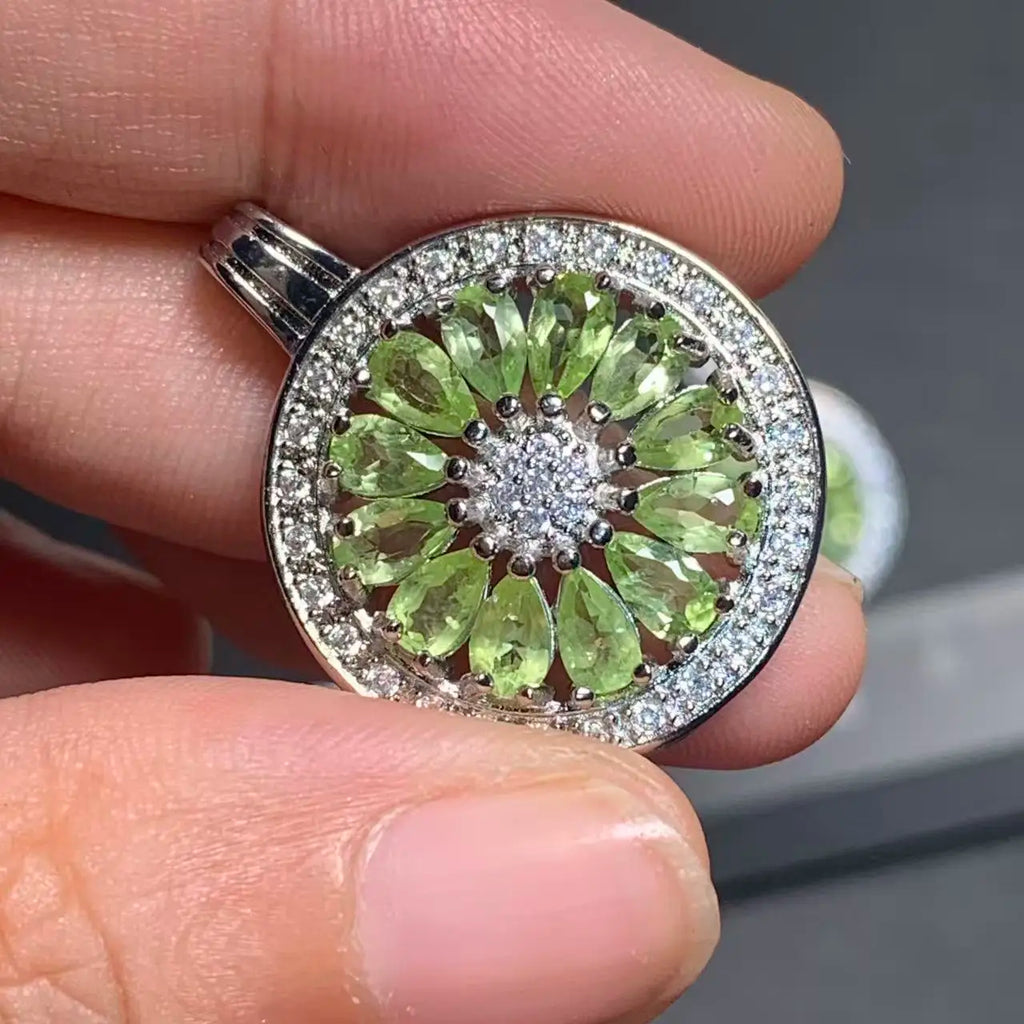 MANY STONE OVAL Natural PERIDOT Pendant Necklace Fine Jewelry Handmade Stones Wholesale Healing Energy Gift Lucky Jewelry