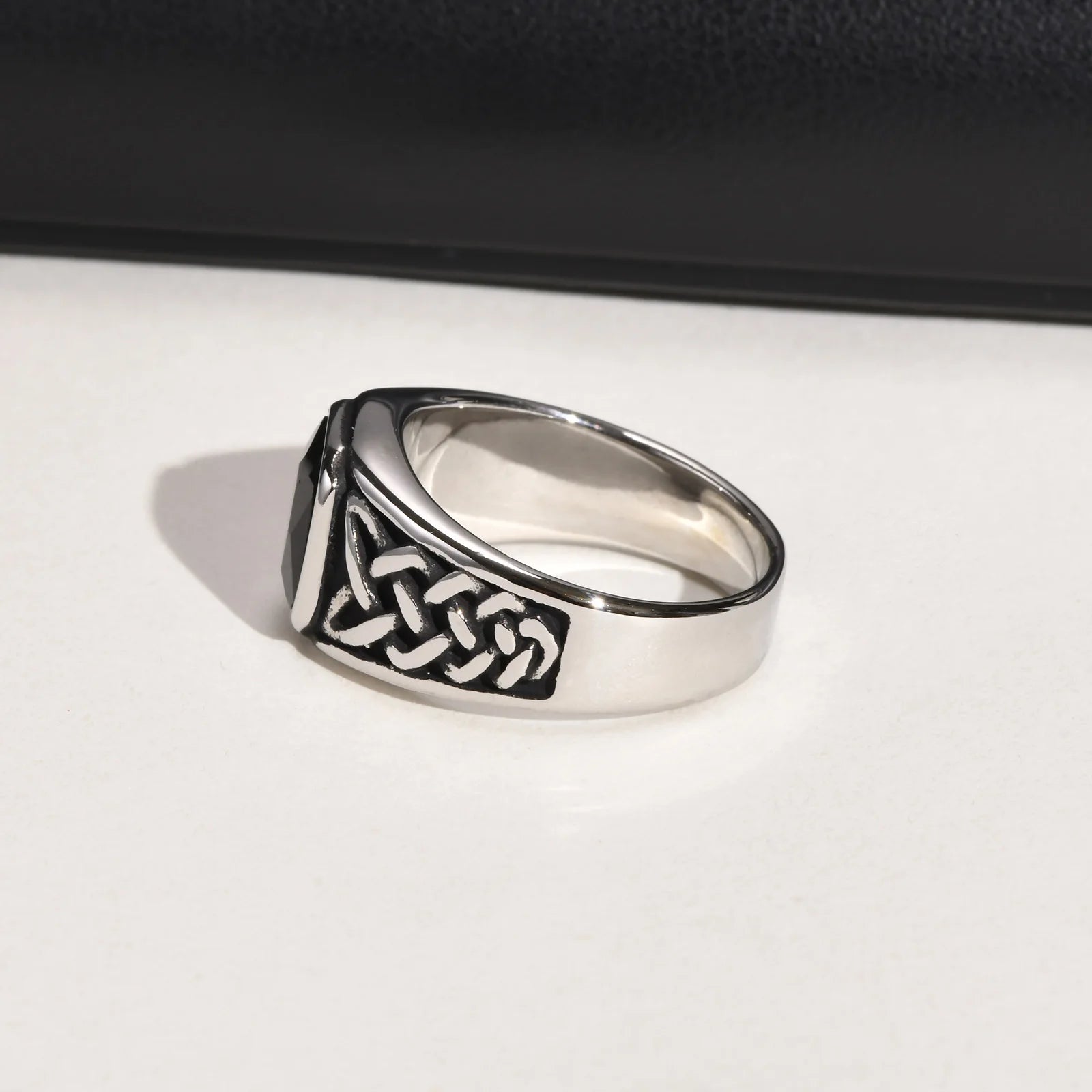 Viking Rune Signet Ring — Black