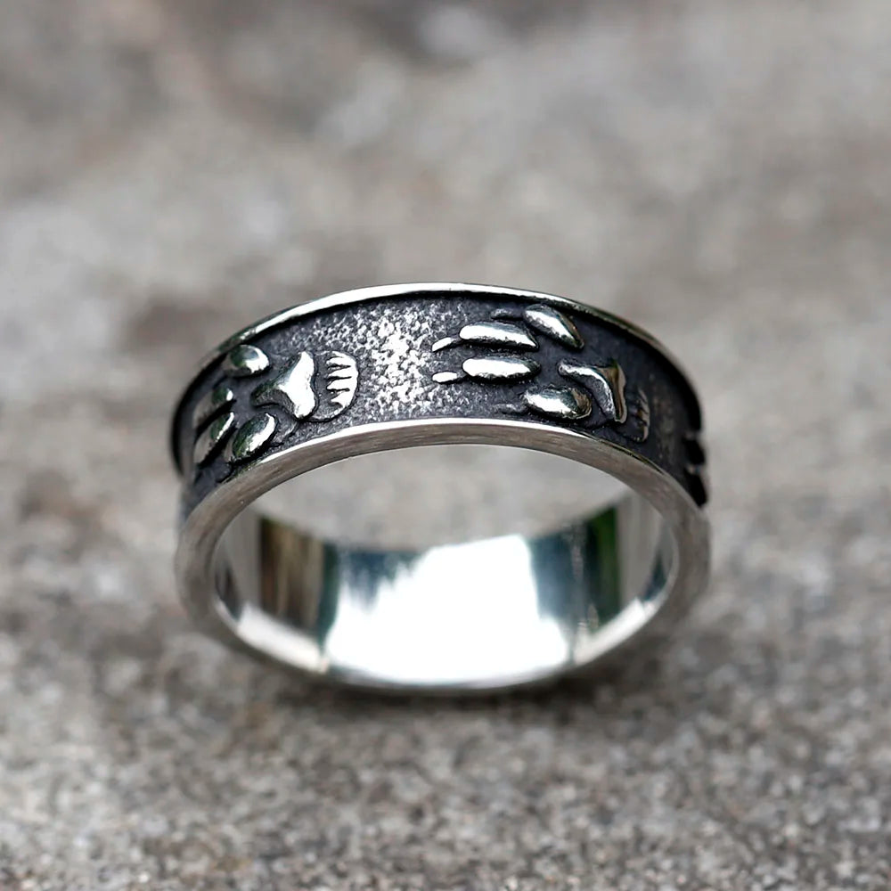 Viking Bear Paw Animal Ring — Stainless Steel
