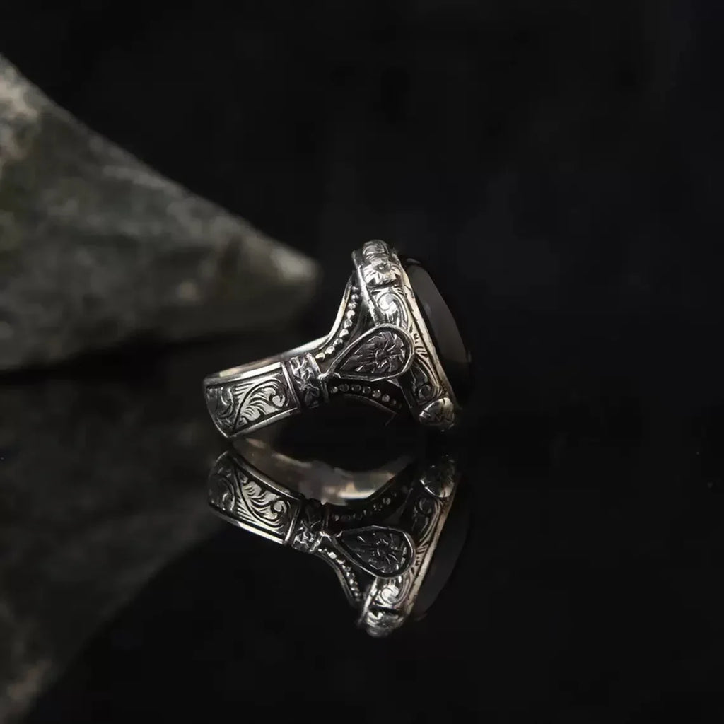 Oval Filigree Ring — Silver-Tone Vintage Open Band