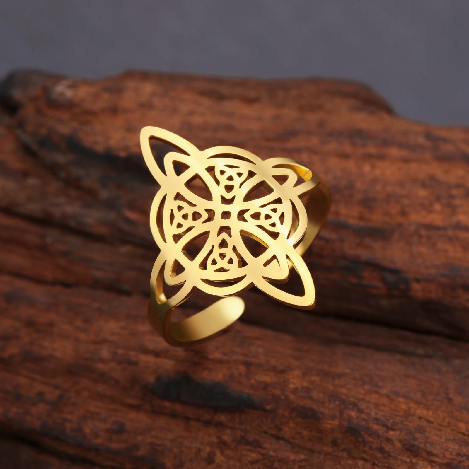 LIKGREAT Hollow Trinity Witch Knot Adjustable Ring for Women Men Stainless Steel Celtics Knot Amulet Couple Jewelry BirthdayGift