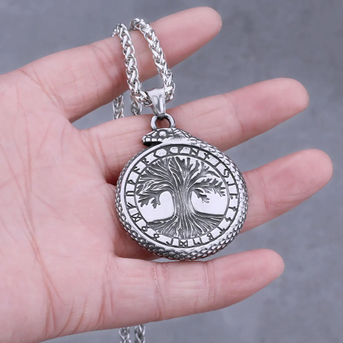 Nordic Viking Ouroboros Tree of Life Necklace Men's Stainless Steel Vintage Amulet Pendant Necklace Scandinavian Jewelry Gift