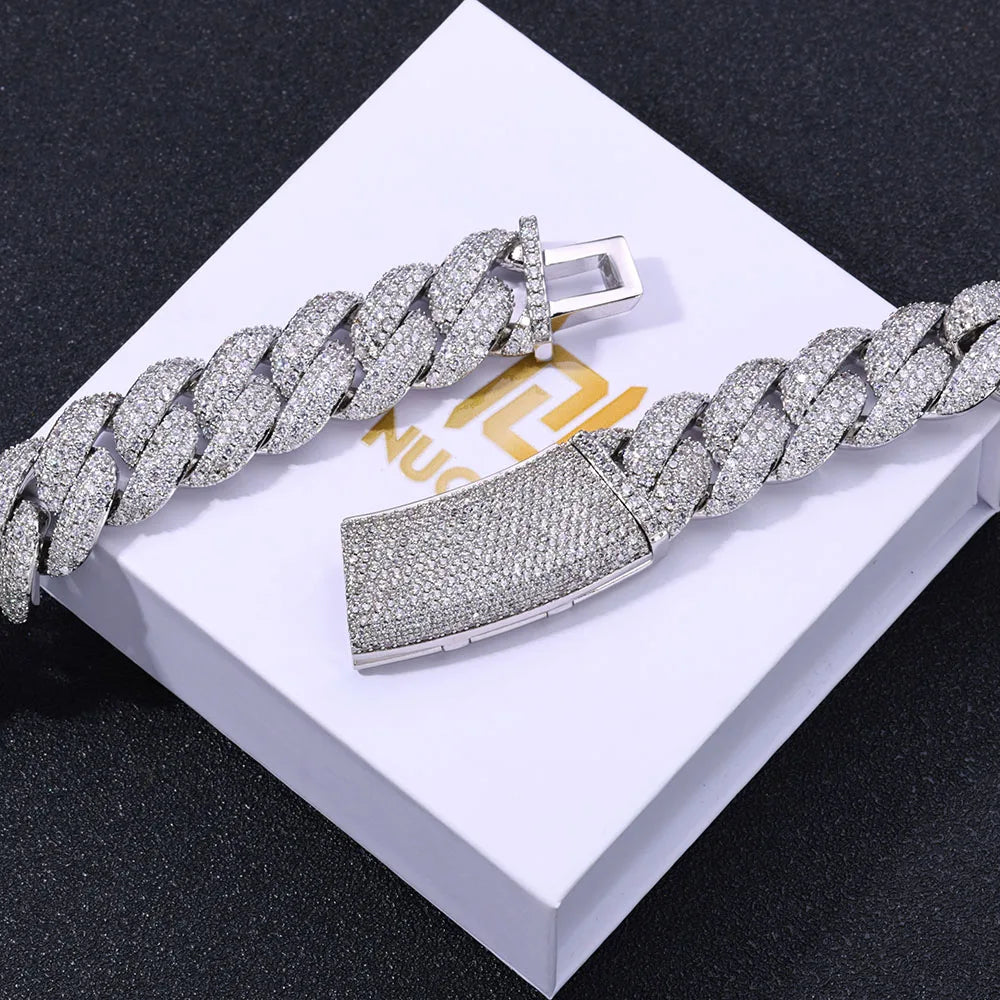 Iced Out Cuban Chain Necklace Stainless Steel 18MM