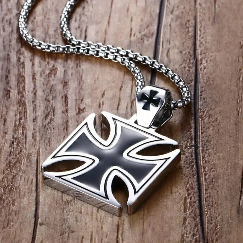 Fashion Cross Men's Necklace Vintage Knights Templar Iron Pendant Biker Maltese Male Jewelry 24Inch Chain Link