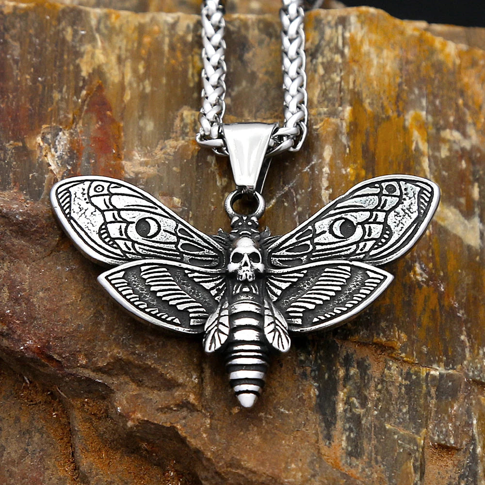 Death Head Moth Skull Pendant Necklace For Men Stainless Steel Gothic Punk Jewelry Halloween Animal Theme Collar Chain Gifts
