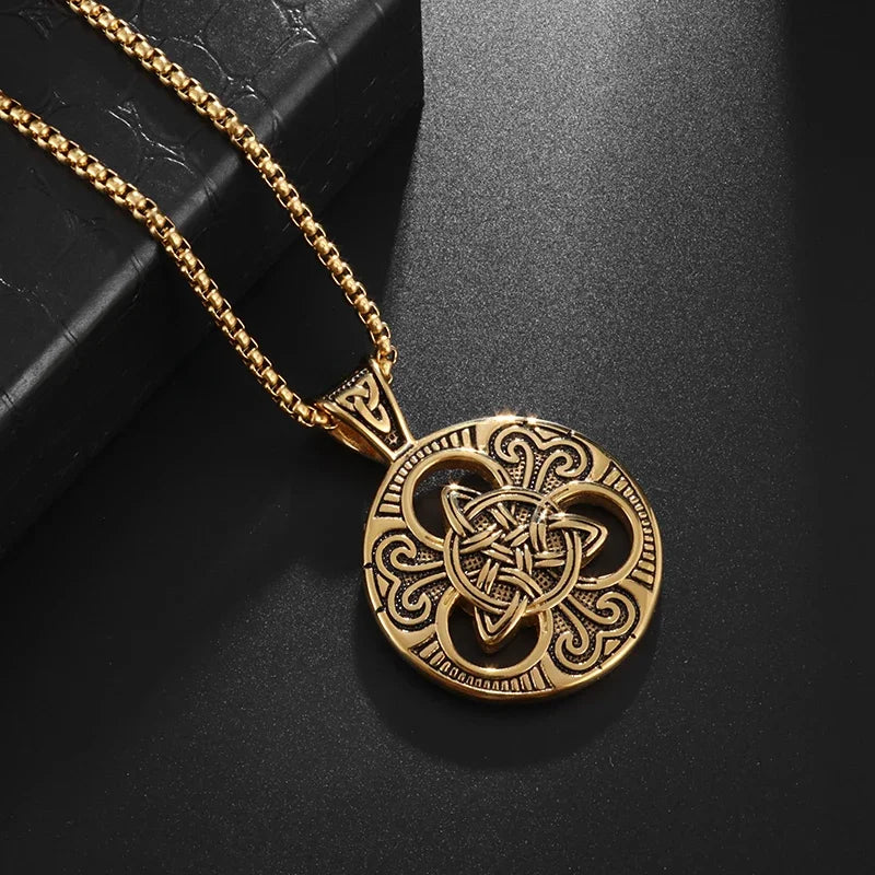 Retro Classic Celtic Knot Round Pendant Necklace for Men and Women Punk Hip-Hop Trend Amulet Jewelry