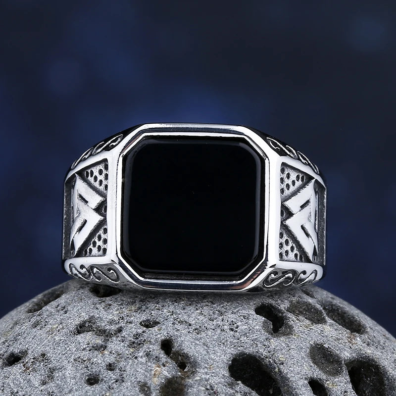 2024 New 316L Stainless Steel Celtic Knot Viking Polished Ring Black Zircon Vintage Jewelry For Couple Gift Good Detail