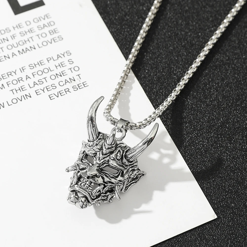 Handsome Rascal Ghost Mask Pendant Necklace Gold & Silver Color Horn Bull King Design Fashion Jewelry for Men And Women