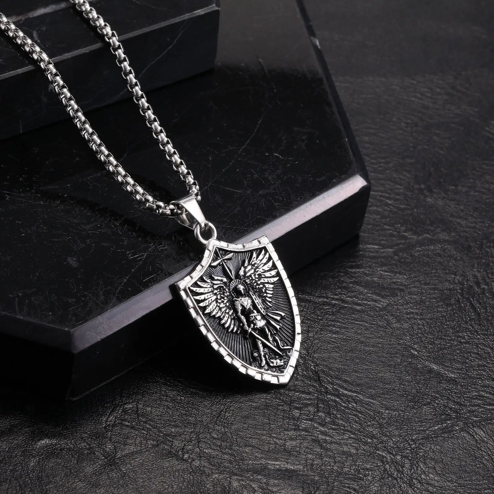 Vnox Archangel Saint Michael Shield Pendant Necklace Stainless Steel Vintage Protection Amulet Chain Jewelry Gifts for Men Women